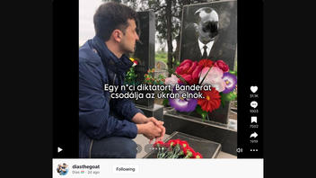 Fact Check: Zelenskyy Did NOT Lay Flowers At Grave Of Ukraine's 'Nazi Dictator'